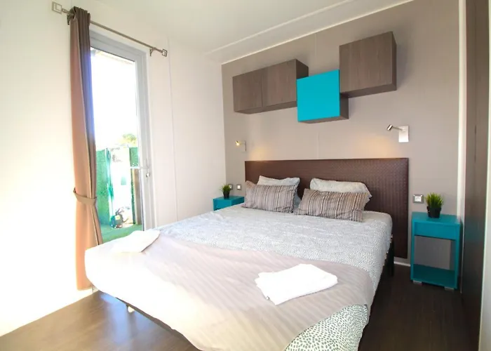 Casa De Cedros * Setúbal