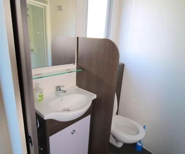 Casa De Cedros * Setúbal